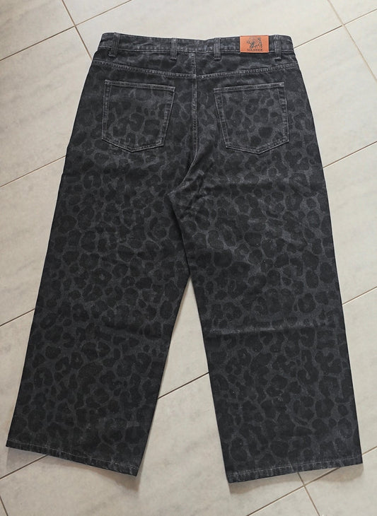 Leopard jeans